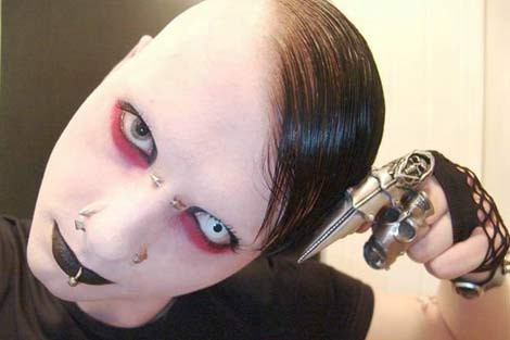 Kendine, bunu niye yaptın? - Resim: 2