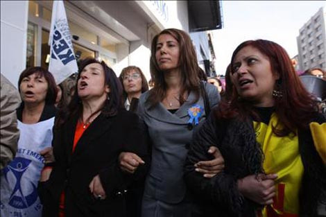 Kadına yönelik şiddete hayır! - Resim: 1