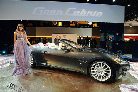 Lüksün tanımı Maserati GranCabrio - Resim: 1