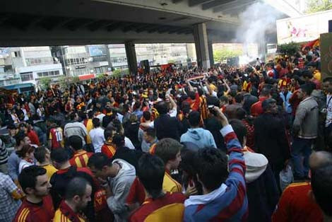 Mecidiyeköy sarı kırmızı - Resim: 3