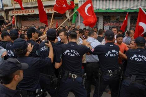 Tüzmen'i çevik kuvvet kurtardı - Resim: 3