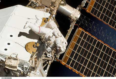 NASA kendini fotoğrafladı - Resim: 3