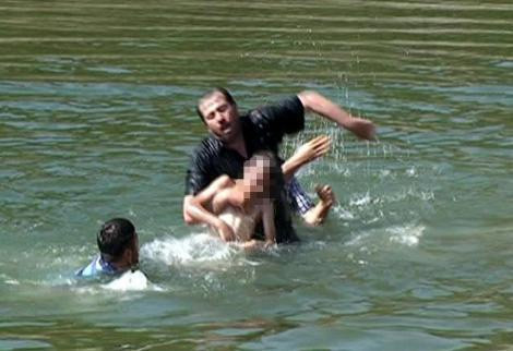 Bir babanın en zor anları! - Resim: 1