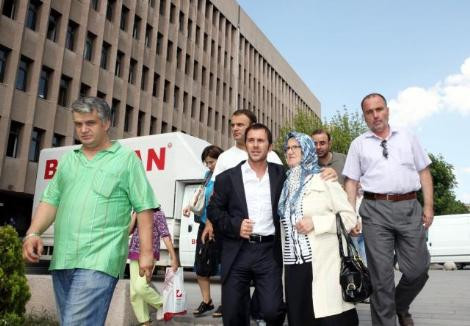 Uğur Arslan hüngür hüngür ağladı - Resim: 1