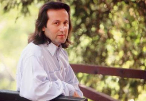 Canlı yayında bir anda tükürünce... - Resim: 2