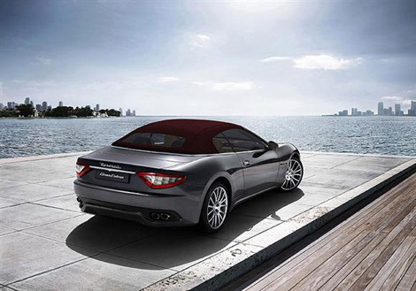 Lüksün tanımı Maserati GranCabrio - Resim: 4