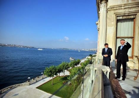 İki bakandan samimi pozlar - Resim: 1