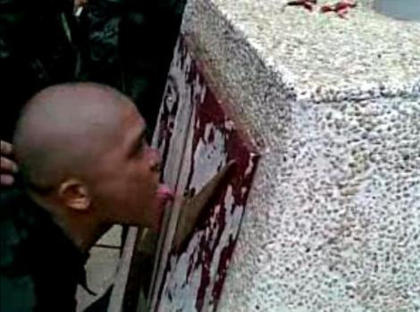 Öğrencilere kırmızı biberli işkence! - Resim: 4