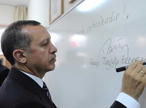 Başbakan'ın elindeki son anket - Resim: 2