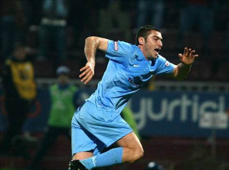 Avni Aker'de büyük sevinç - Resim: 3