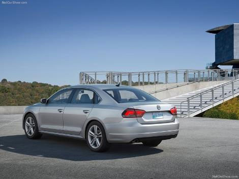 Yeni Passat yüzünü gösterdi - Resim: 2