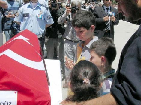 Babaya son dokunuşta gözyaşları sel oldu! - Resim: 3