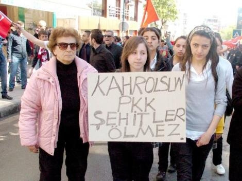 Şehit teğmen son yolculuğuna uğurlandı - Resim: 1