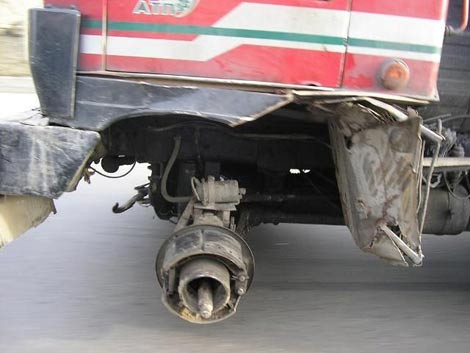 Kamyonun lastiği nerede? - Resim: 3