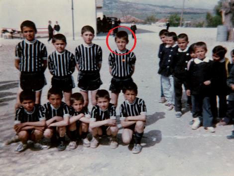 Bu futbolcuyu tanıdınız mı? - Resim: 2