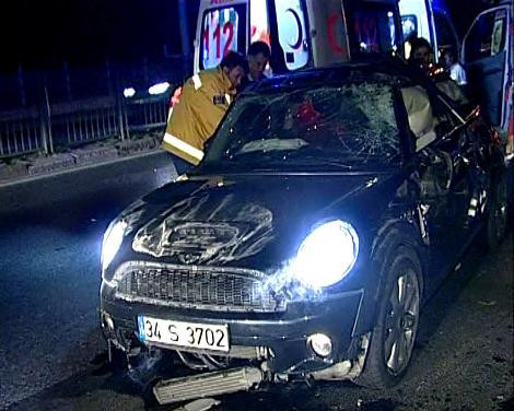 Şişli'de otomobil böyle takla attı! - Resim: 3