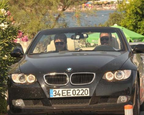 Emrah'ın oğluna yaptığına bakın! - Resim: 4