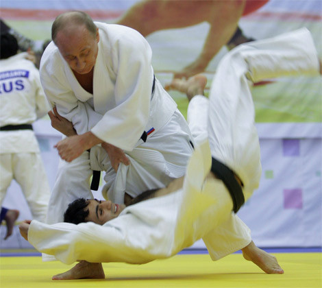 Var mı Putin'e yan bakan - Resim: 2