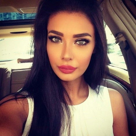 İranlı denmesinden rahatsız! Dünya Kürt mankeni konuşuyor - Resim: 3