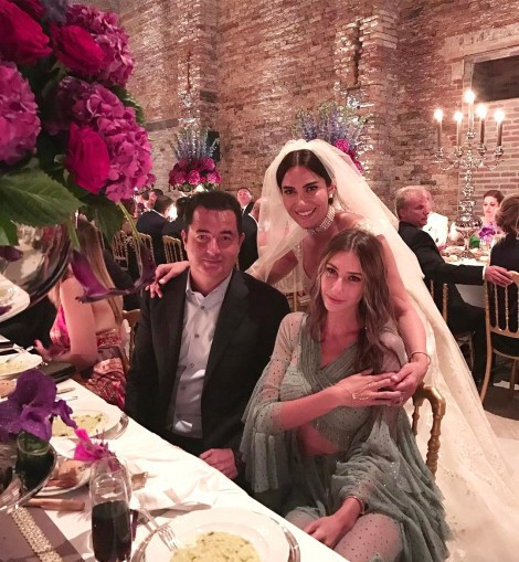 Şeyma Subaşı gelini gölgede bıraktı - Resim: 2