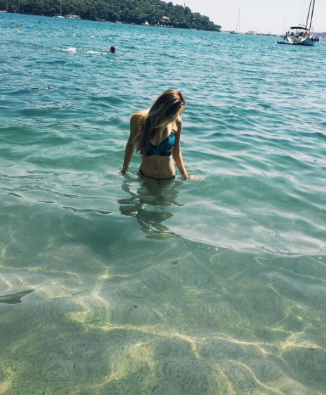 Yasmin Erbil İnstagram'dan paylaştı fotoğraf olay oldu - Resim: 2