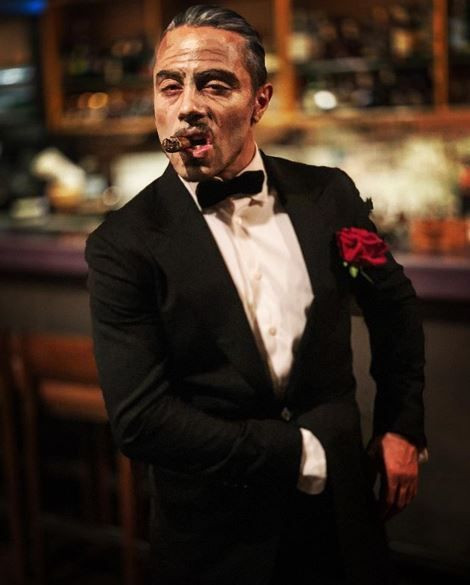 Nusret Gökçe 2020 yılına dua ederek girdi! Sosyal medyadan binlerce beğeni yağdı - Resim: 3