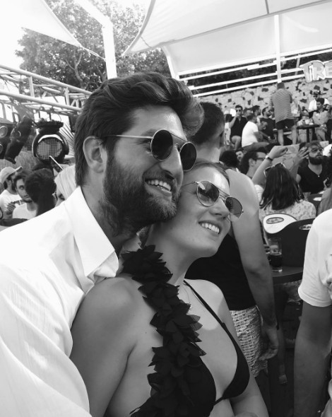 Gizem Karaca'nın düğün davetiyesine bakın böyle ayrıntı yok - Resim: 2