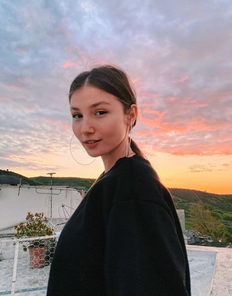 İran'da mahsur kalan İlayda Akdoğan ilk kez konuştu! Resmen tıkılı kaldık - Resim: 2