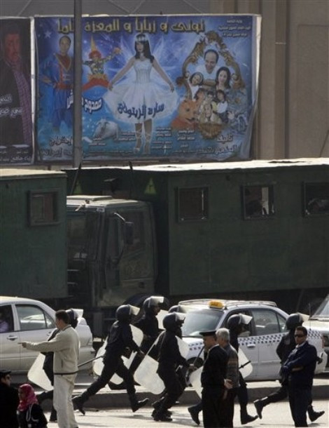 Mısır'da isyan! - Resim: 3