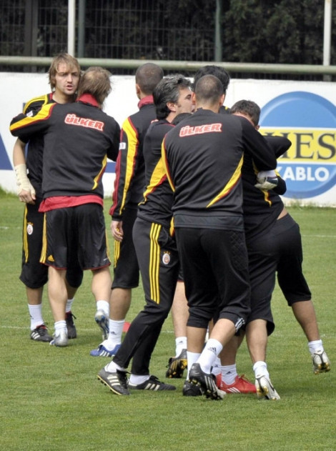 Arda ve Caner yumruklaştı - Resim: 3