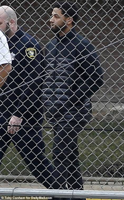 Eşcinsel dizi oyuncusu maaşı artsın diye bakın ne yaptı! - Resim: 4