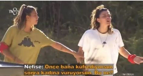 Survivor'da 'şiddet' olayı! Yaşananlar şoke etti seyirci ayağa kalktı! Demet Akalın: Acun diskalifiye et, yeter! - Resim: 3