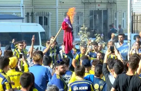 Galatasaray Fenerbahçe derbisinden gol sesi çıkmadı! İşte maçta yaşananlar - Resim: 1