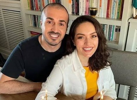 Ezgi Mola ve eşi Mustafa Aksakallı gizlice boşandı! Mustafa Aksakallı kimdir? - Resim: 4