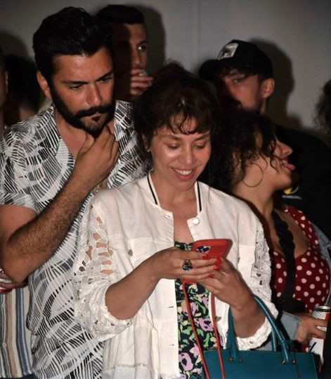 Yeşim Ceren Bozoğlu'nun dokuz yaş küçük sevgilisi de ünlü çıktı! - Resim: 2