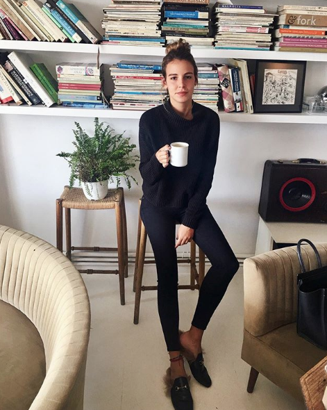 Nedir Burcu Esmersoy'un Aslışah Alkoçlar'dan çektiği şimdi de sevgilisini... - Resim: 4