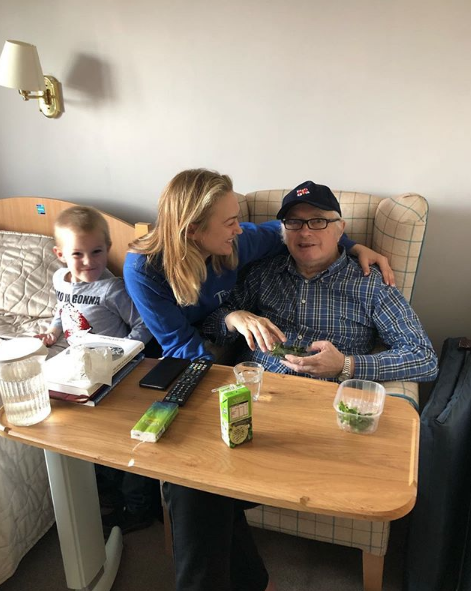 İngiliz aktris duyurdu: Babamı koronavirüs öldürdü - Resim: 3