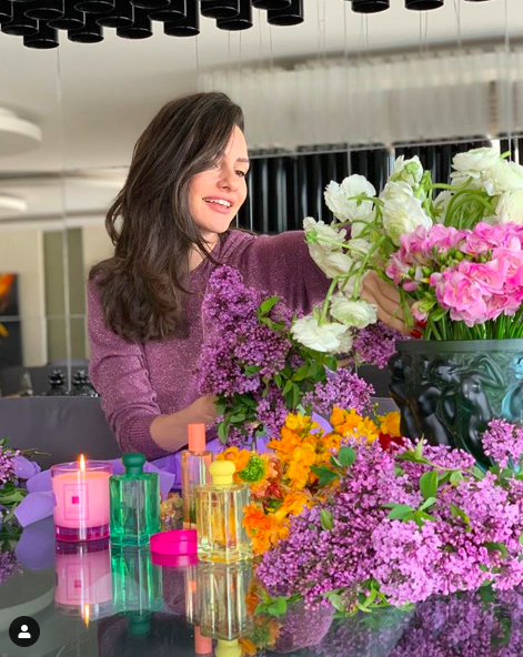 İzzet Özilhan kimdir mesleği ne Yasemin Ergene'nin eşi kimdir? - Resim: 0