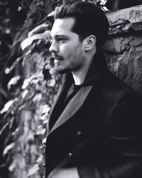 Çağatay Ulusoy'un aradığı sevgilisi sonunda bulundu  - Resim: 4