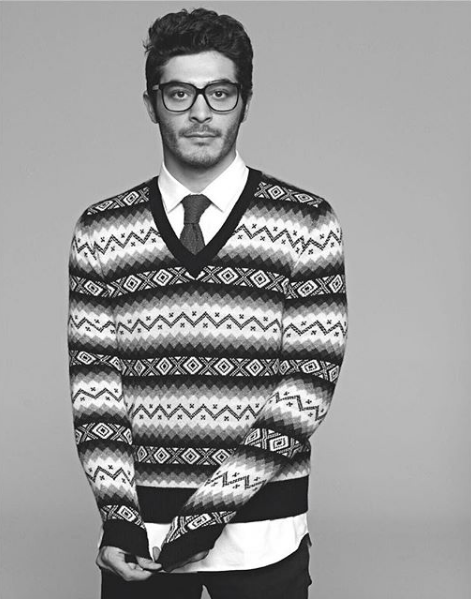 Burak Deniz Bizim Hikaye'den ayrılacak erotik film yıldızıyla... - Resim: 1