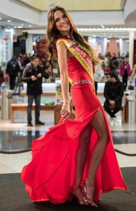 Güzelliği olay oldu! Almanya finalist Türk kızını konuşuyor - Resim: 2