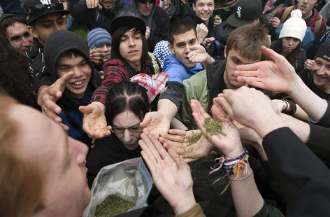 Dumanlı kafalar bayramı - Resim: 4