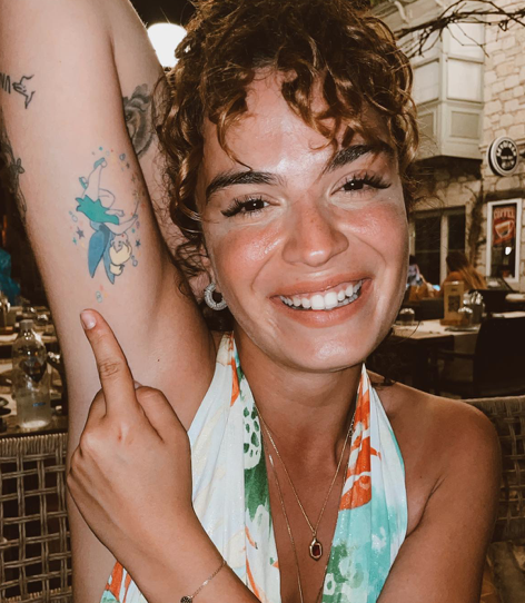 Aslı Bekiroğlu 'Saygısızlık yaptın' eleştirilerine cevap verdi: ''Hiç de şımarık aptal bir kız değilim'' - Resim: 1