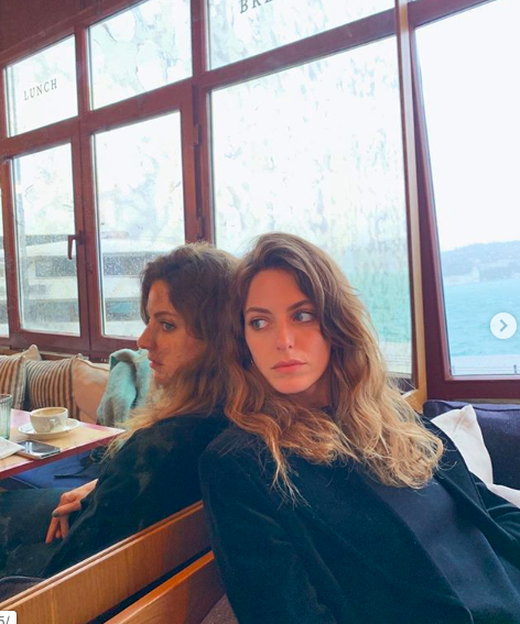 Bige Önal'ın eteği rüzgarda açıldı iç çamaşırsız hali sansürsüz görüntülendi! - Resim: 4