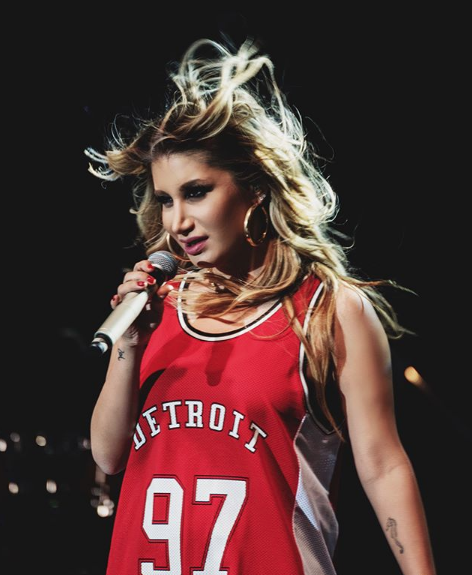 İrem Derici'den şok haber hastaneye götürüldü tedavi altına alındı! - Resim: 3