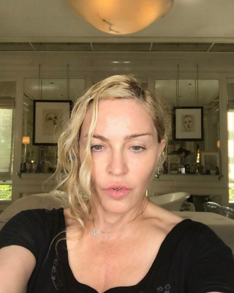 Dünyaca ünlü şarkıcı Madonna'dan çıplak paylaşım! - Resim: 2