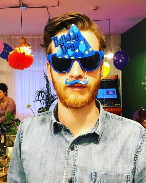 Metin Hara kimdir Adriana Lima ile dudak dudağa fena yakalandı - Resim: 3