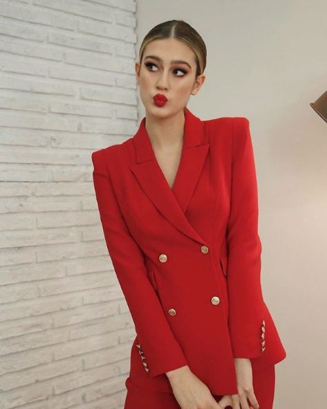 Acun'la aşk yaşadığı söylenen Itır Esen'den olay paylaşım: Sahip olana dek... - Resim: 2