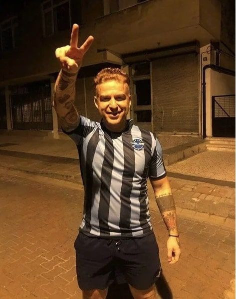 Gökhan Özoğuz'u o paylaşımı yaktı hakkında suç duyurusunda bulunuldu - Resim: 3