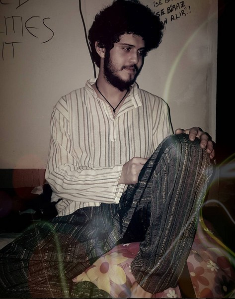 O Ses Türkiye şampiyonu Emre Sertkaya'nın olay pozları! - Resim: 4